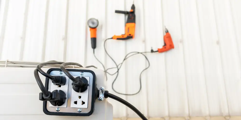 Design Circuits: Lighting, Sockets, Fixed Kit and EV Charging (Domestic) / How to Wire a Garage Consumer Unit