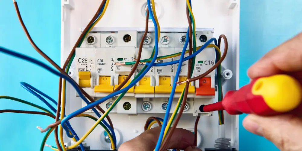 Typical Single‑Line Layouts for 14‑Way Units / 14 Way Fuse Box Consumer Unit Explained